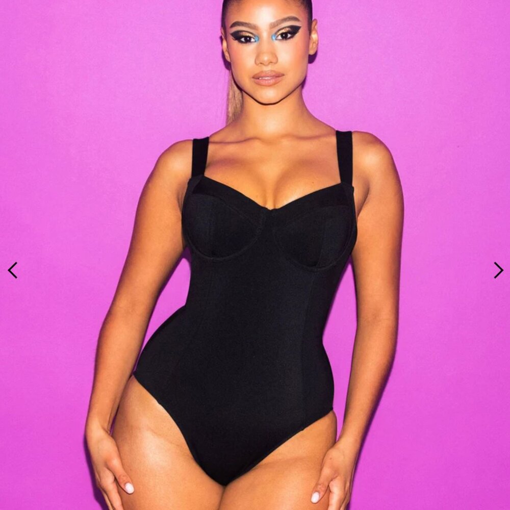 Lifty: TA3 Compression Lace-back Black One Piece Swimsuit Sz MED D/DD